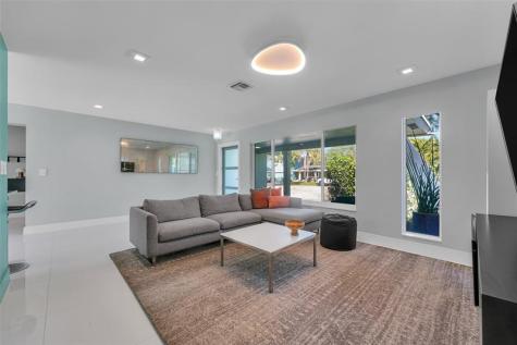 640 NW 30th Street Wilton Manors FL 33311