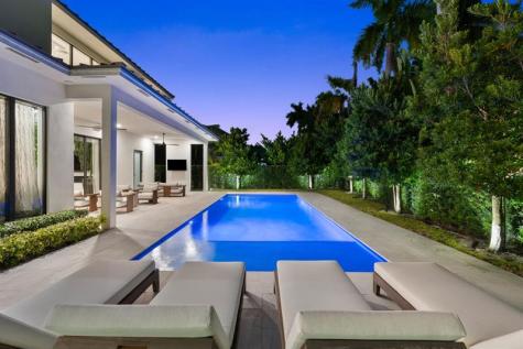 1400 Middle River Drive Fort Lauderdale FL 33304