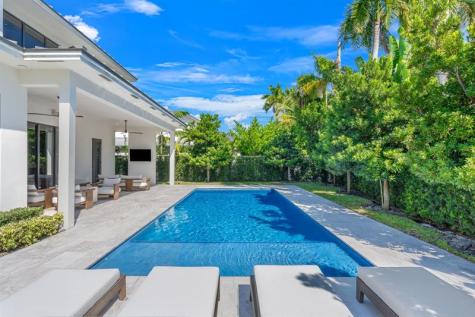 1400 Middle River Drive Fort Lauderdale FL 33304