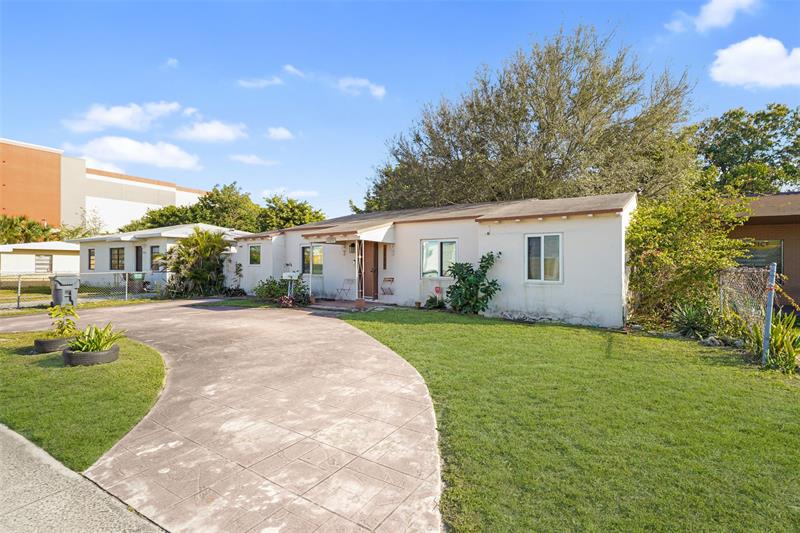 2126 Washington Street Hollywood FL 33020