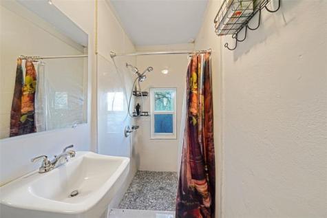 2126 Washington Street Hollywood FL 33020