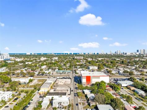 2126 Washington Street Hollywood FL 33020
