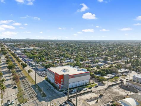 2126 Washington Street Hollywood FL 33020