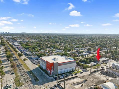 2126 Washington Street Hollywood FL 33020