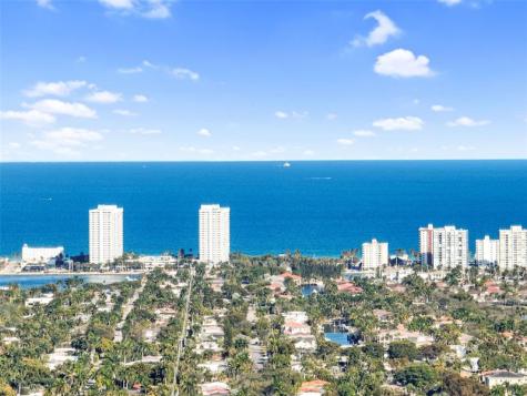 2126 Washington Street Hollywood FL 33020