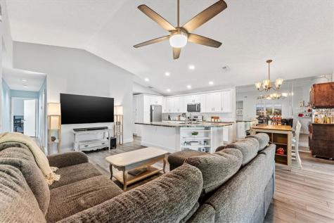 3 E Chesterfield Drive Boynton Beach FL 33426