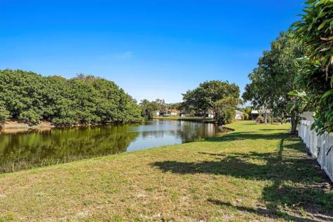 3 E Chesterfield Drive Boynton Beach FL 33426