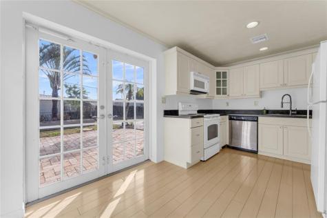 2132 SW 50th Avenue Fort Lauderdale FL 33317