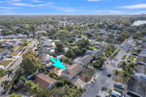 2132 SW 50th Avenue Fort Lauderdale FL 33317