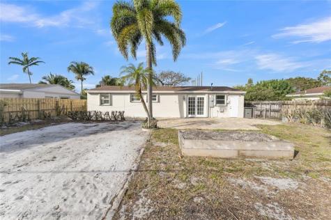2132 SW 50th Avenue Fort Lauderdale FL 33317