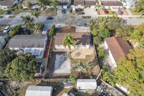 2132 SW 50th Avenue Fort Lauderdale FL 33317
