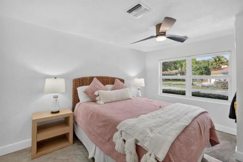 412 SW 11th Court Fort Lauderdale FL 33315