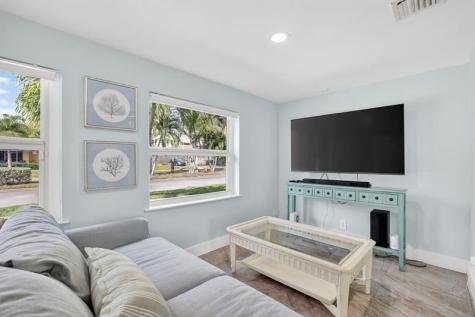 412 SW 11th Court Fort Lauderdale FL 33315
