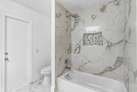 7060 NW 47th Place Lauderhill FL 33319