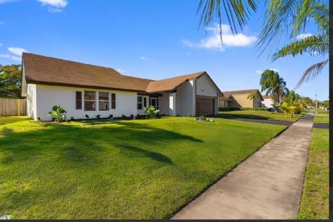 7060 NW 47th Place Lauderhill FL 33319