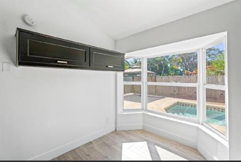7060 NW 47th Place Lauderhill FL 33319