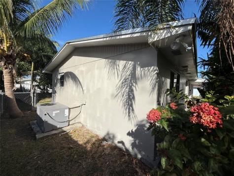 19900 SW 87th Avenue Cutler Bay FL 33157
