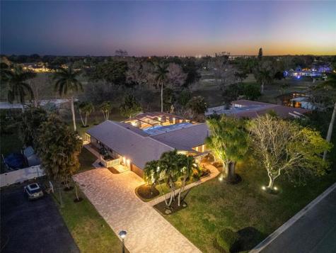 11190 NW 26th Drive Coral Springs FL 33065