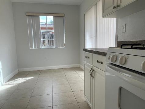 8510 Sunset Strip Sunrise FL 33322