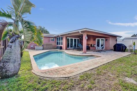 7671 NW 15th Court Pembroke Pines FL 33024