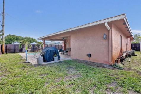 7671 NW 15th Court Pembroke Pines FL 33024