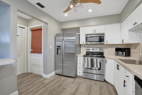 7671 NW 15th Court Pembroke Pines FL 33024