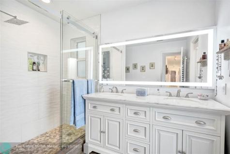 4306 NW 70th Lane Coral Springs FL 33065