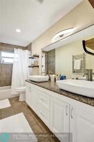 4306 NW 70th Lane Coral Springs FL 33065