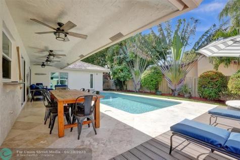 4306 NW 70th Lane Coral Springs FL 33065