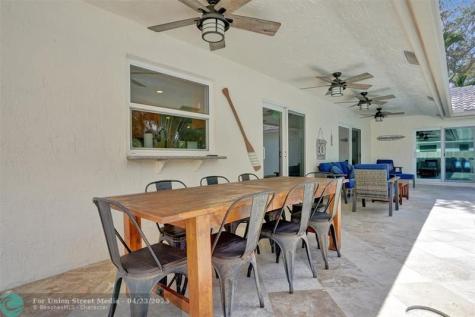 4306 NW 70th Lane Coral Springs FL 33065