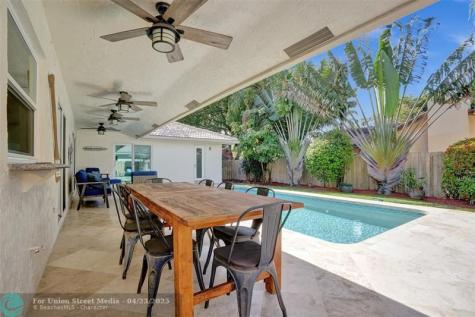 4306 NW 70th Lane Coral Springs FL 33065