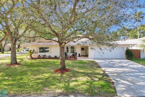 4306 NW 70th Lane Coral Springs FL 33065