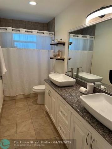 4306 NW 70th Lane Coral Springs FL 33065