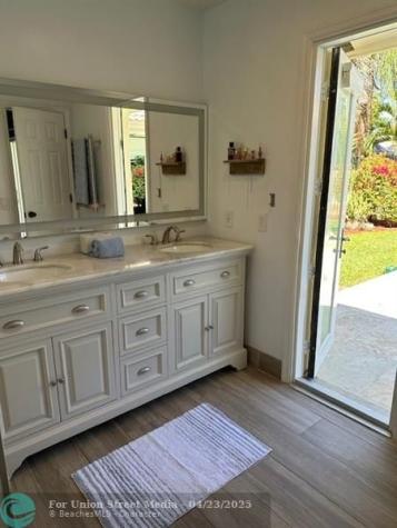 4306 NW 70th Lane Coral Springs FL 33065