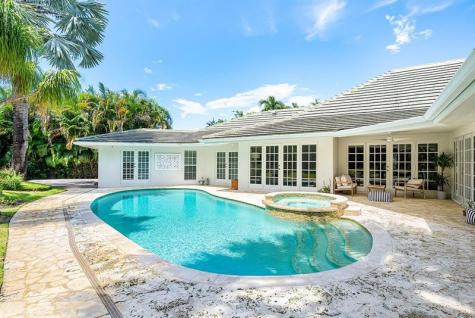 17844 Scarsdale Way Boca Raton FL 33496