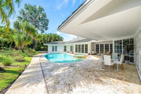 17844 Scarsdale Way Boca Raton FL 33496