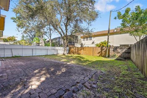 3585 Simms Street Hollywood FL 33021