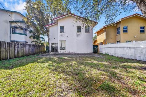 3585 Simms Street Hollywood FL 33021
