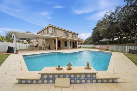 16534 SW 32nd Street Miramar FL 33027