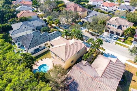 1325 Camellia Circle Weston FL 33326