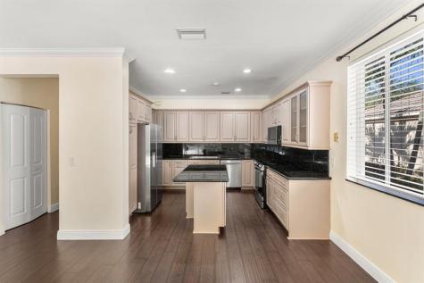 1325 Camellia Circle Weston FL 33326