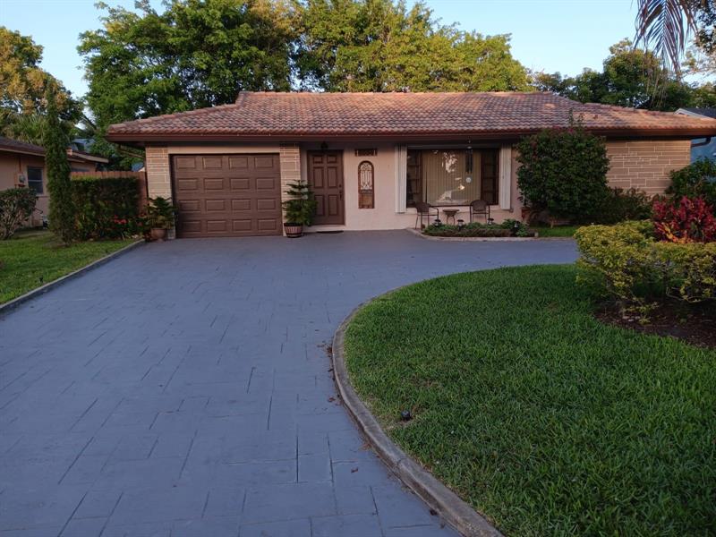 8204 NW 100th Terrace Tamarac FL 33321