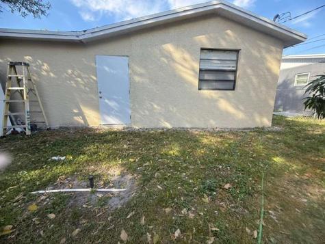 5836 Wiley Street Hollywood FL 33023