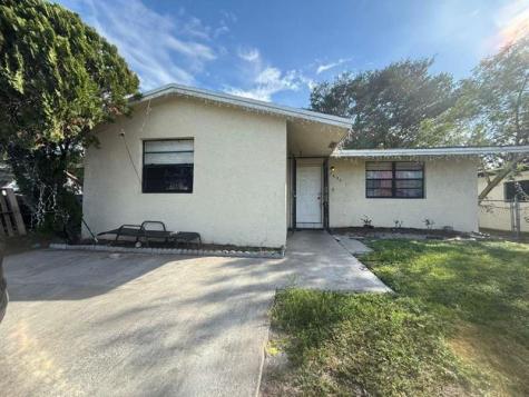 5836 Wiley Street Hollywood FL 33023