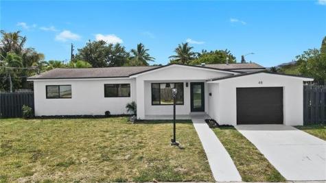 48 SE 7th Street Hollywood FL 33004