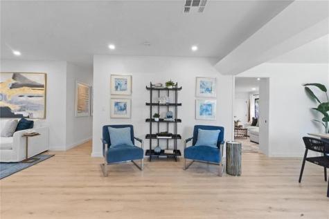 48 SE 7th Street Hollywood FL 33004