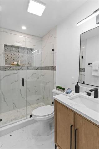 48 SE 7th Street Hollywood FL 33004