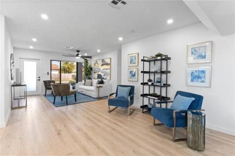 48 SE 7th Street Hollywood FL 33004