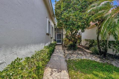 11917 Fountainside Circle Boynton Beach FL 33437
