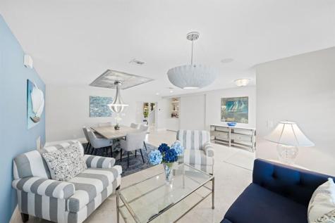 2341 NE 48 Court Lighthouse Point FL 33064